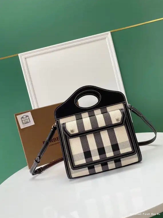 Official FirstBag Ru Pocket Bag BURBERRY 0604